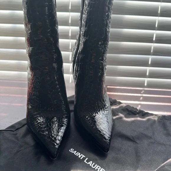 YSL - Picture 4 of 4